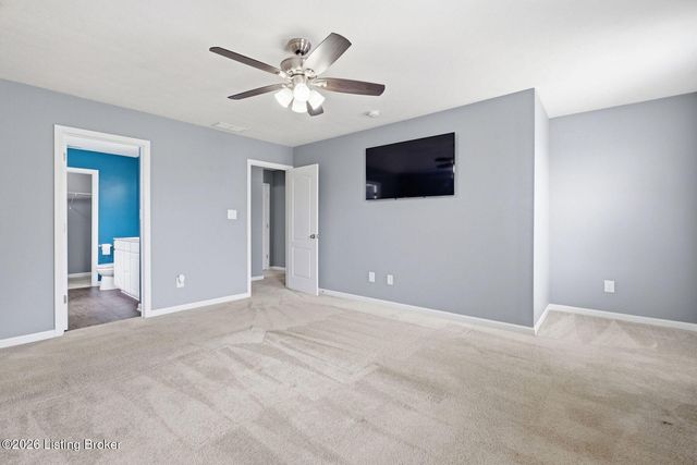 12052 Parkview Trace Dr, Louisville, KY 40229