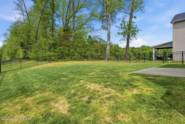 12052 Parkview Trace Dr, Louisville, KY 40229