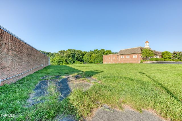 2315 Browns Mill Road, Johnson City, TN 37604