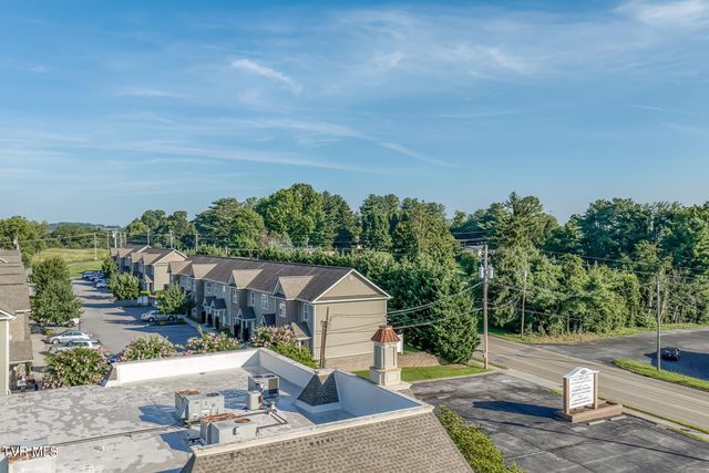 2315 Browns Mill Road, Johnson City, TN 37604