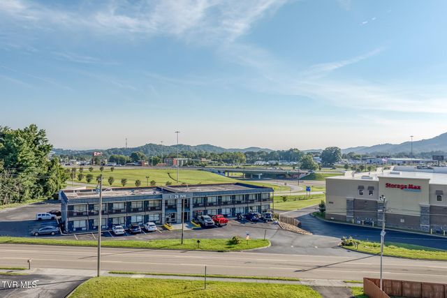 2315 Browns Mill Road, Johnson City, TN 37604