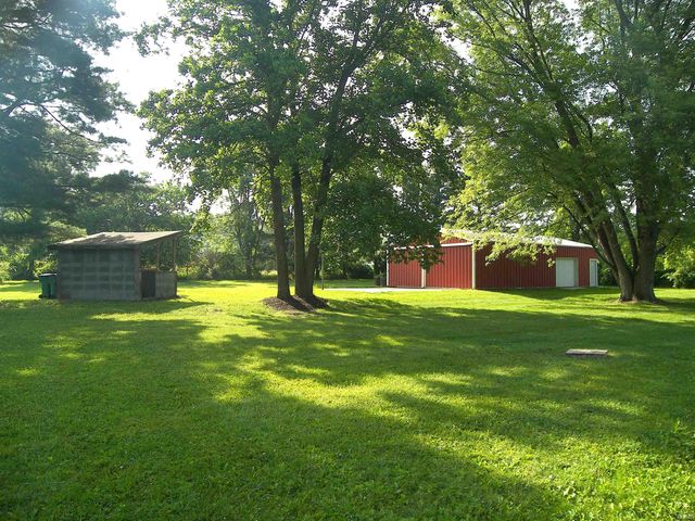 8138 Rose Road, Plymouth, IN 46563