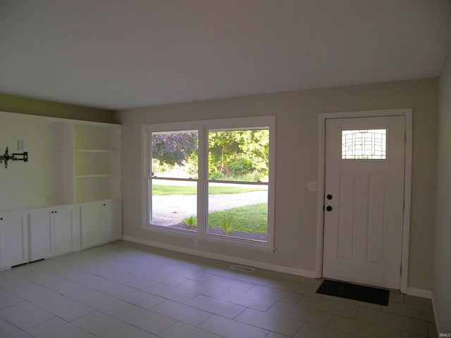 8138 Rose Road, Plymouth, IN 46563