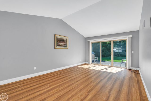 16582 Woodlane Drive, Fraser, MI 48026