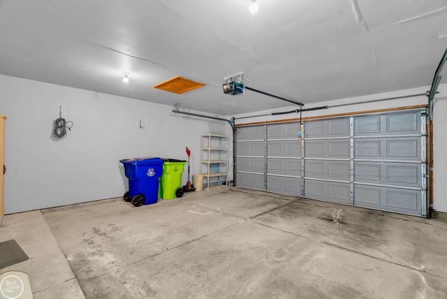 16582 Woodlane Drive, Fraser, MI 48026