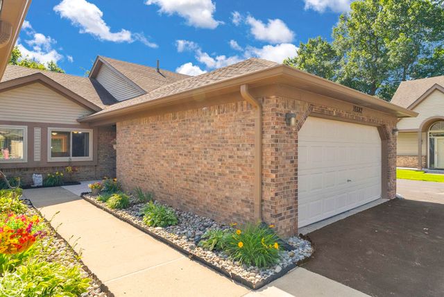 16582 Woodlane Drive, Fraser, MI 48026