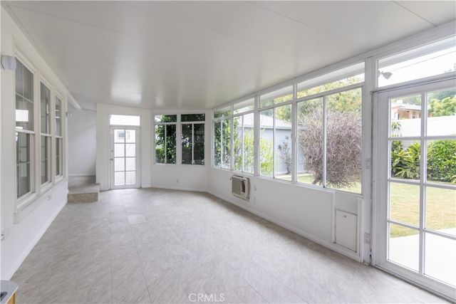 8129 Darby Avenue, Reseda, CA 91335