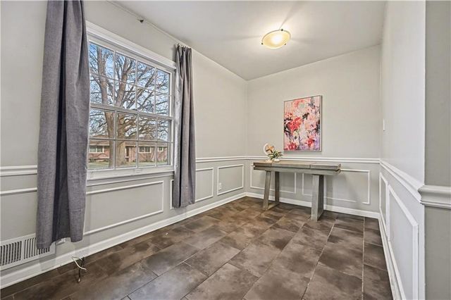 12716 Oakmont Drive, Kansas City, MO 64145