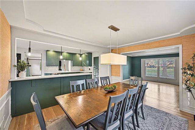 12716 Oakmont Drive, Kansas City, MO 64145