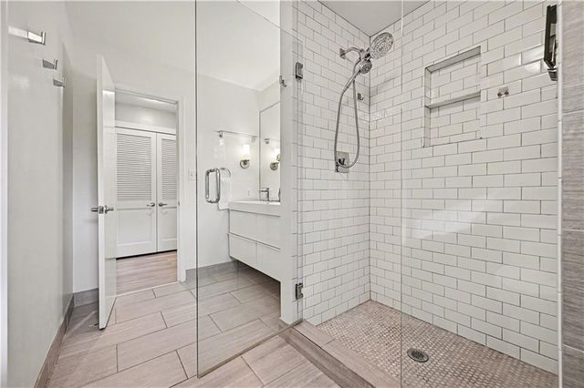 12716 Oakmont Drive, Kansas City, MO 64145