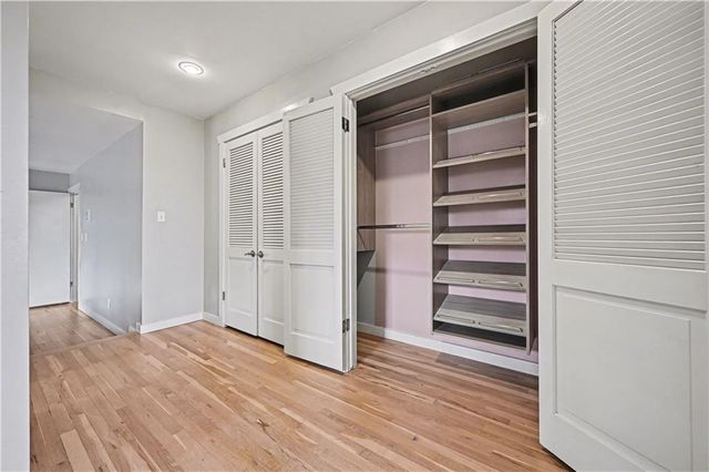 12716 Oakmont Drive, Kansas City, MO 64145