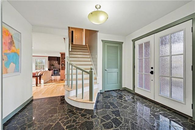 12716 Oakmont Drive, Kansas City, MO 64145