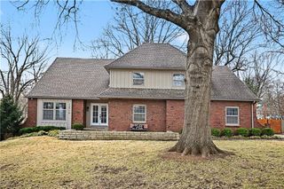 12716 Oakmont Drive, Kansas City, MO 64145