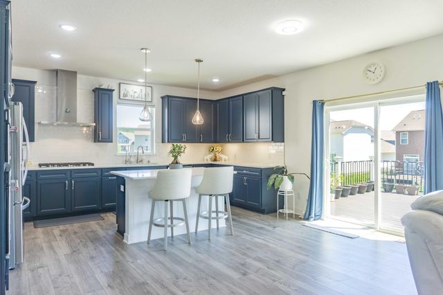 1407 Ironwood Court, Carver, MN 55315