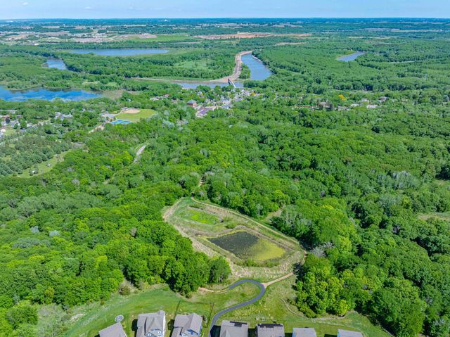 1407 Ironwood Court, Carver, MN 55315