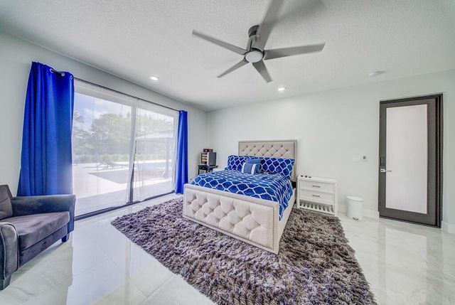 11165 Tangerine Boulevard, West Palm Beach, FL 33412