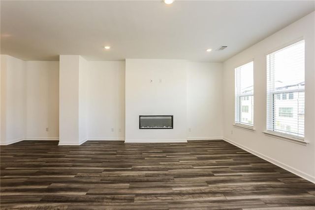 339 Sammon Way, Lawrenceville, GA 30046