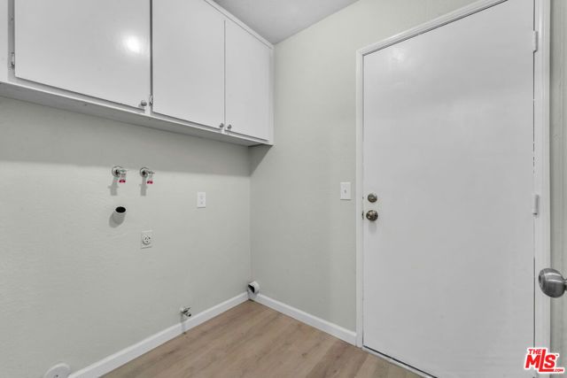 1027 Landsford Street, Lancaster, CA 93535