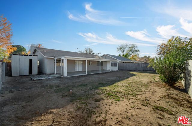 1027 Landsford Street, Lancaster, CA 93535