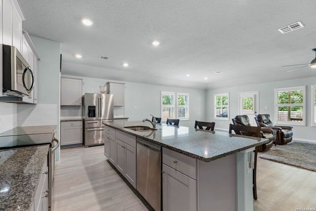 6138 Ballast Trail, New Braunfels, TX 78132