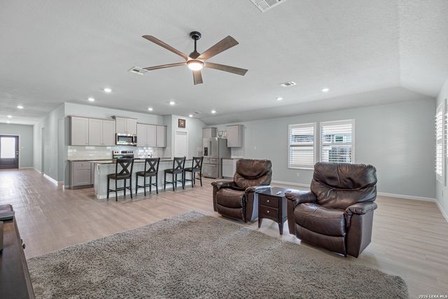 6138 Ballast Trail, New Braunfels, TX 78132