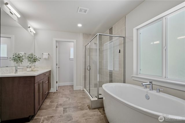 18733 14th Place W, Lynnwood, WA 98037