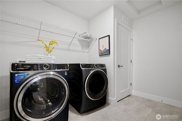 18733 14th Place W, Lynnwood, WA 98037