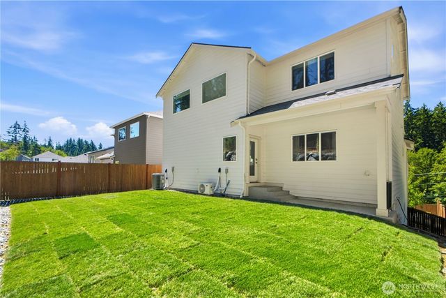 18733 14th Place W, Lynnwood, WA 98037