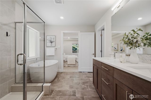 18733 14th Place W, Lynnwood, WA 98037