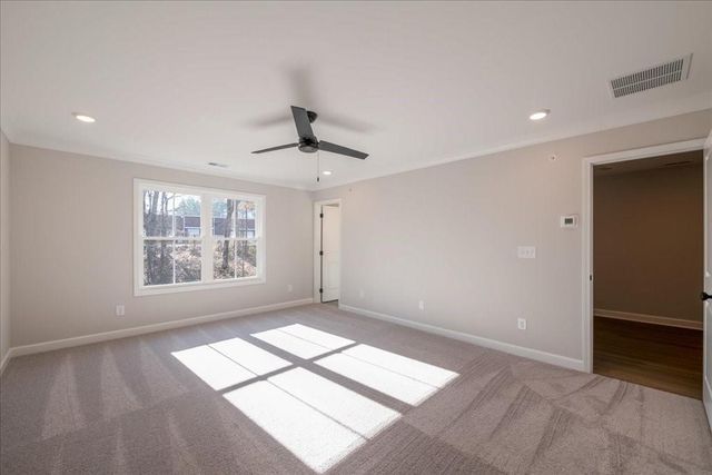550 Feldspar Way, Lawrenceville, GA 30043