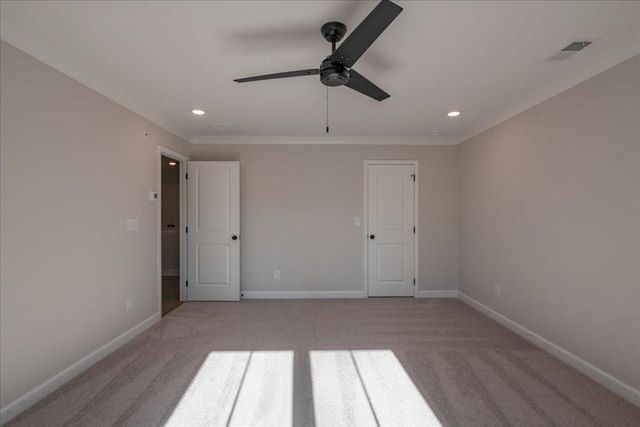 550 Feldspar Way, Lawrenceville, GA 30043