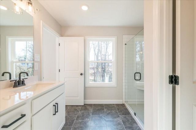 550 Feldspar Way, Lawrenceville, GA 30043