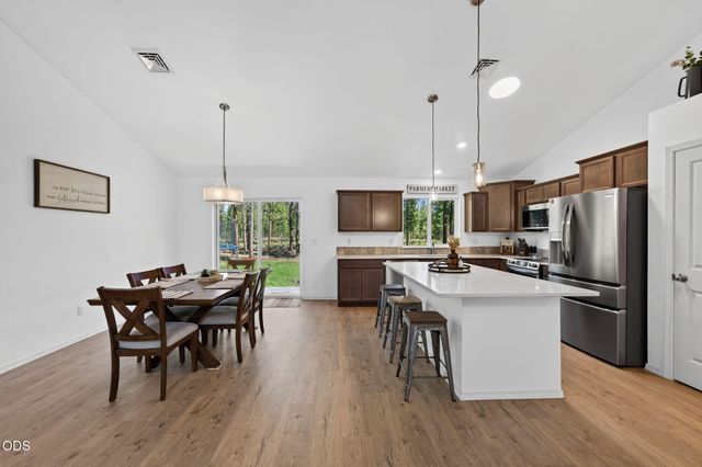 52081 White Fir, La Pine, OR 97739