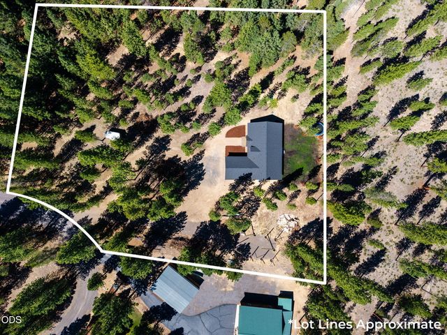 52081 White Fir, La Pine, OR 97739