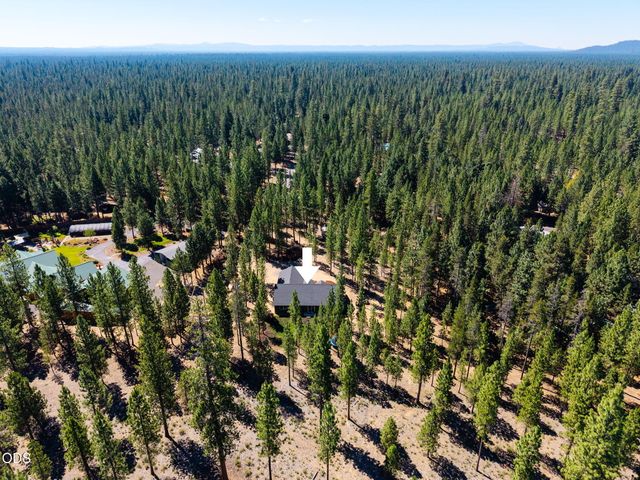 52081 White Fir, La Pine, OR 97739