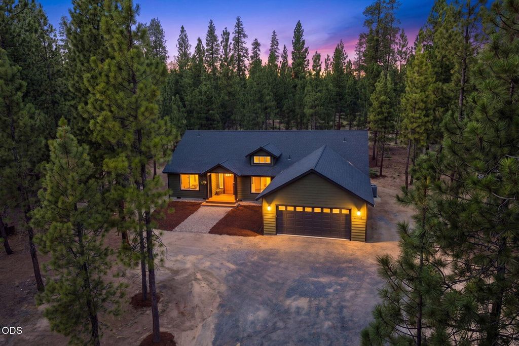 52081 White Fir, La Pine, OR 97739