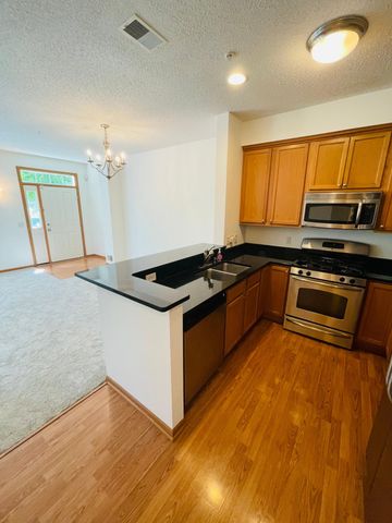 17377 72nd Place N 504, Maple Grove, MN 55311