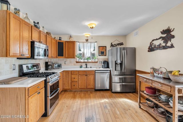 354 Western Boulevard, Bayville, NJ 08721