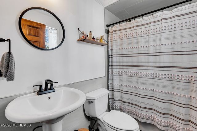 354 Western Boulevard, Bayville, NJ 08721