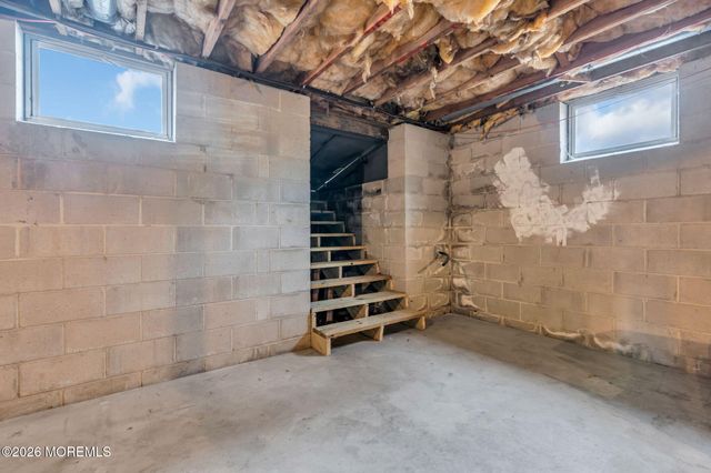 354 Western Boulevard, Bayville, NJ 08721