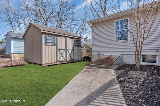 354 Western Boulevard, Bayville, NJ 08721