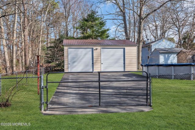 354 Western Boulevard, Bayville, NJ 08721