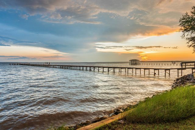 33 Caymus Cove, Freeport, FL 32439