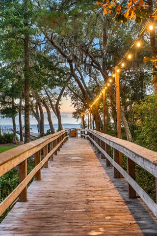 33 Caymus Cove, Freeport, FL 32439