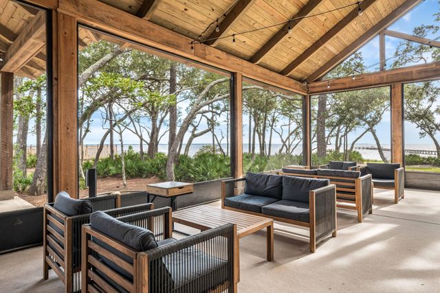 33 Caymus Cove, Freeport, FL 32439