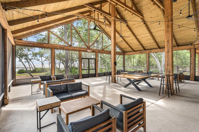 33 Caymus Cove, Freeport, FL 32439