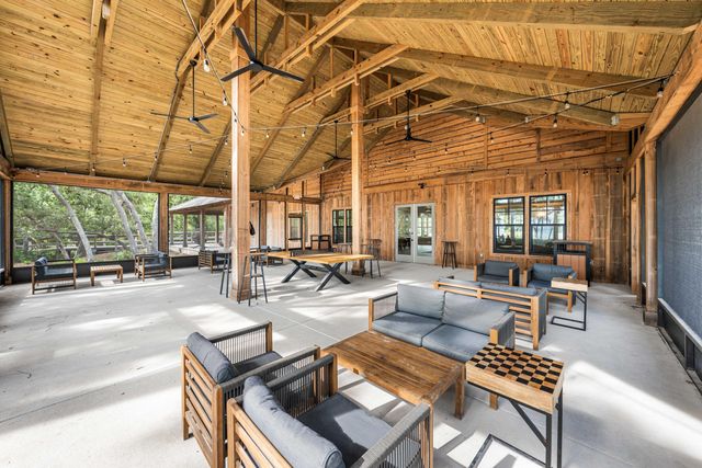 33 Caymus Cove, Freeport, FL 32439