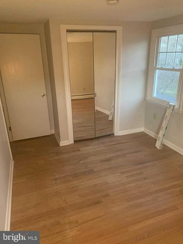 314 E CHERRY ST, Elizabethtown, PA 17022