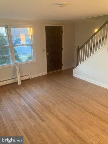 314 E CHERRY ST, Elizabethtown, PA 17022