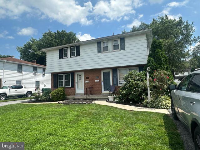 314 E CHERRY ST, Elizabethtown, PA 17022